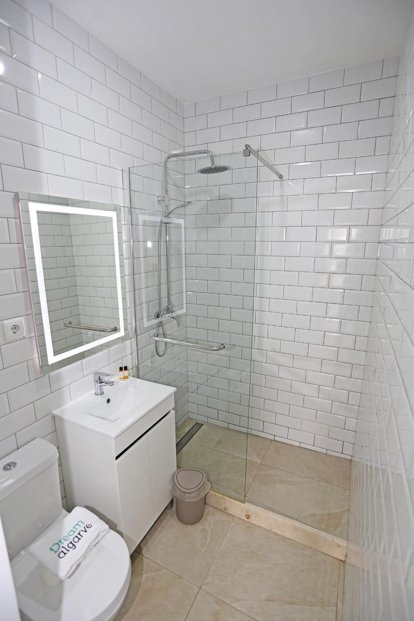 B88 - Mendonca Street Apartment 라고스 외부 사진